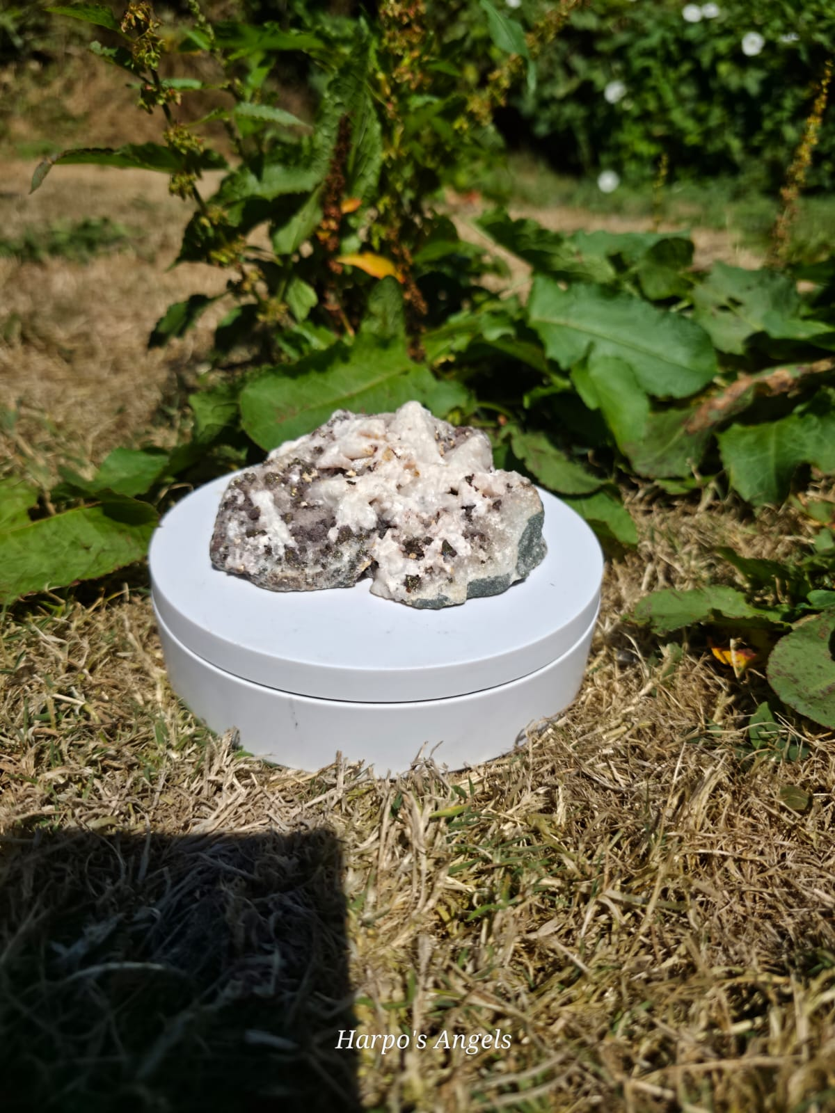 Calcopyrite with Hematite Cluster